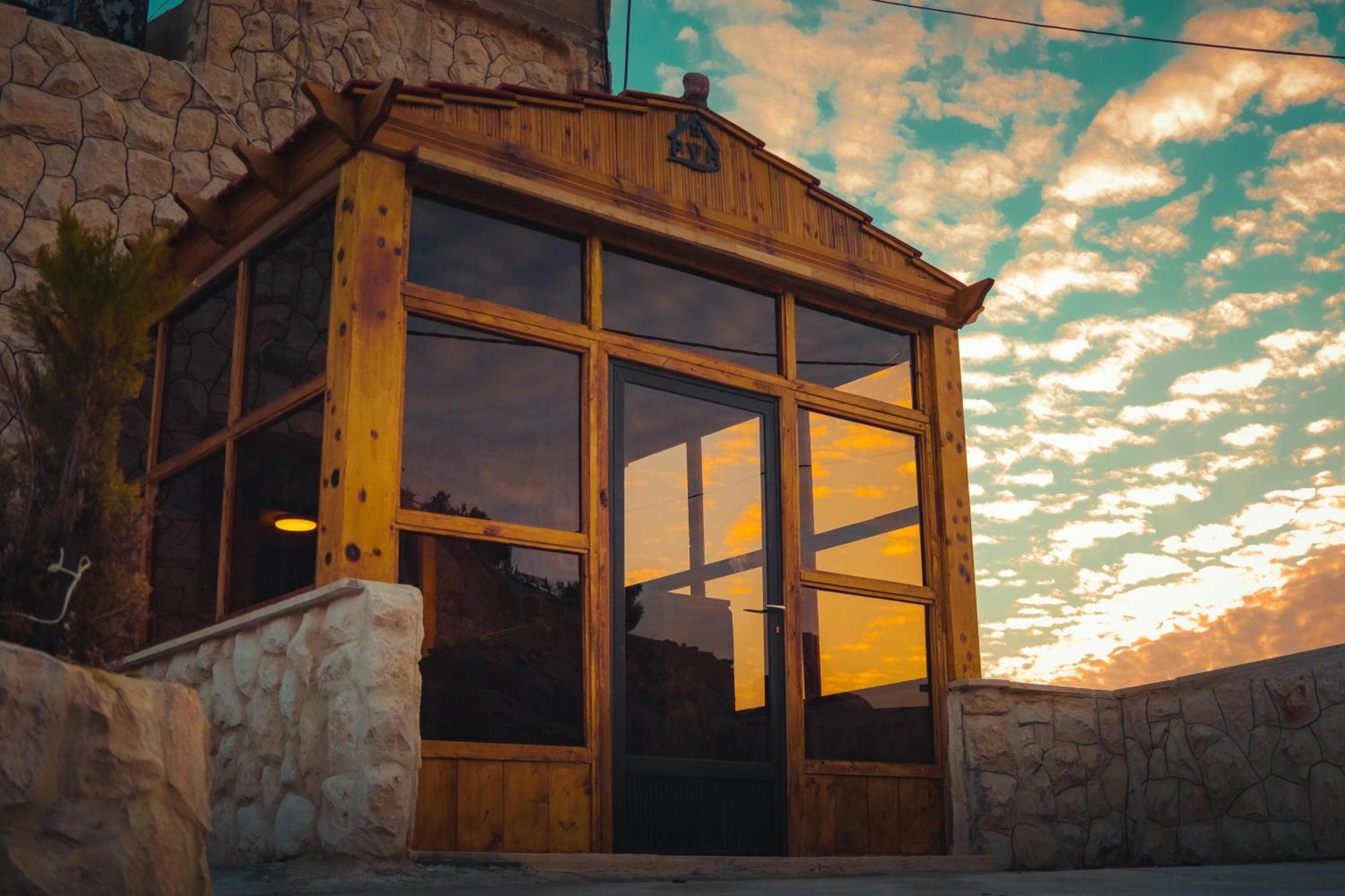 Plaza View Hostel At Tayyibah Luaran gambar