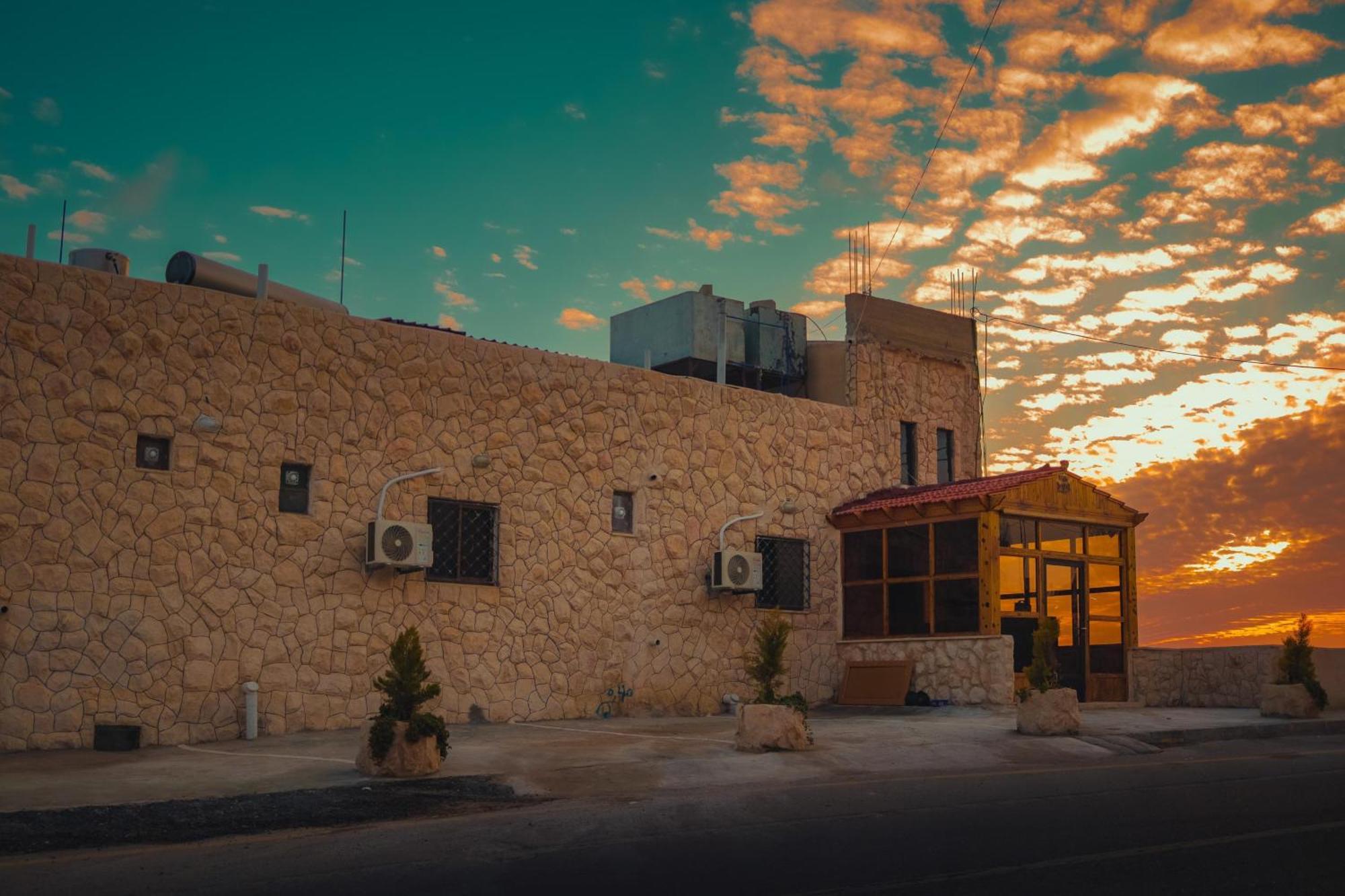 Plaza View Hostel At Tayyibah Luaran gambar