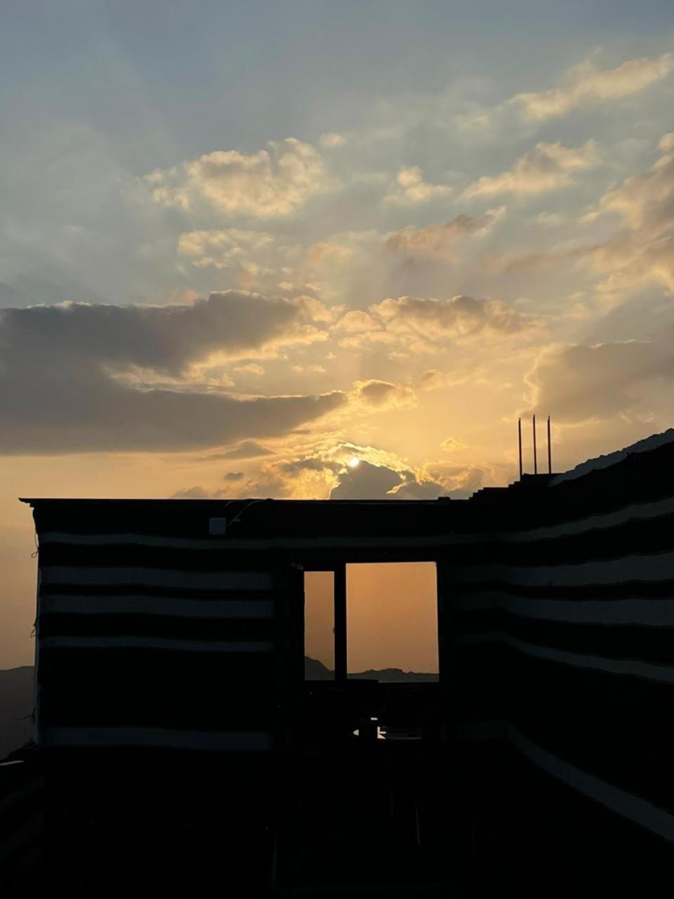 Plaza View Hostel At Tayyibah Luaran gambar